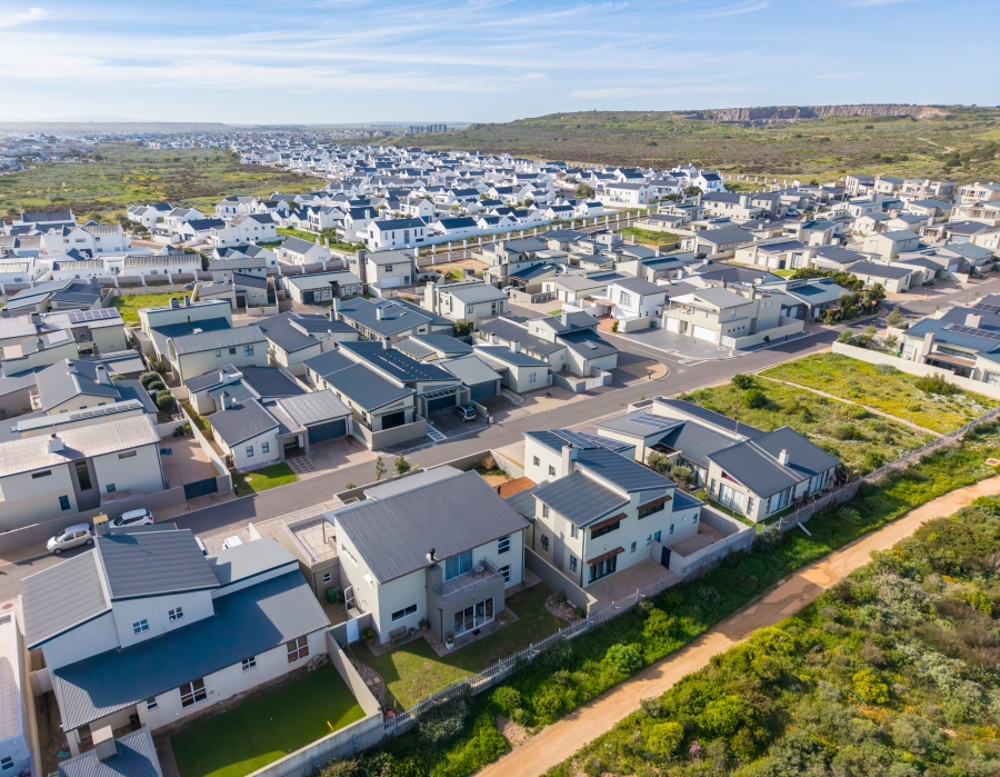 4 Bedroom Property for Sale in Sunset Estate Western Cape